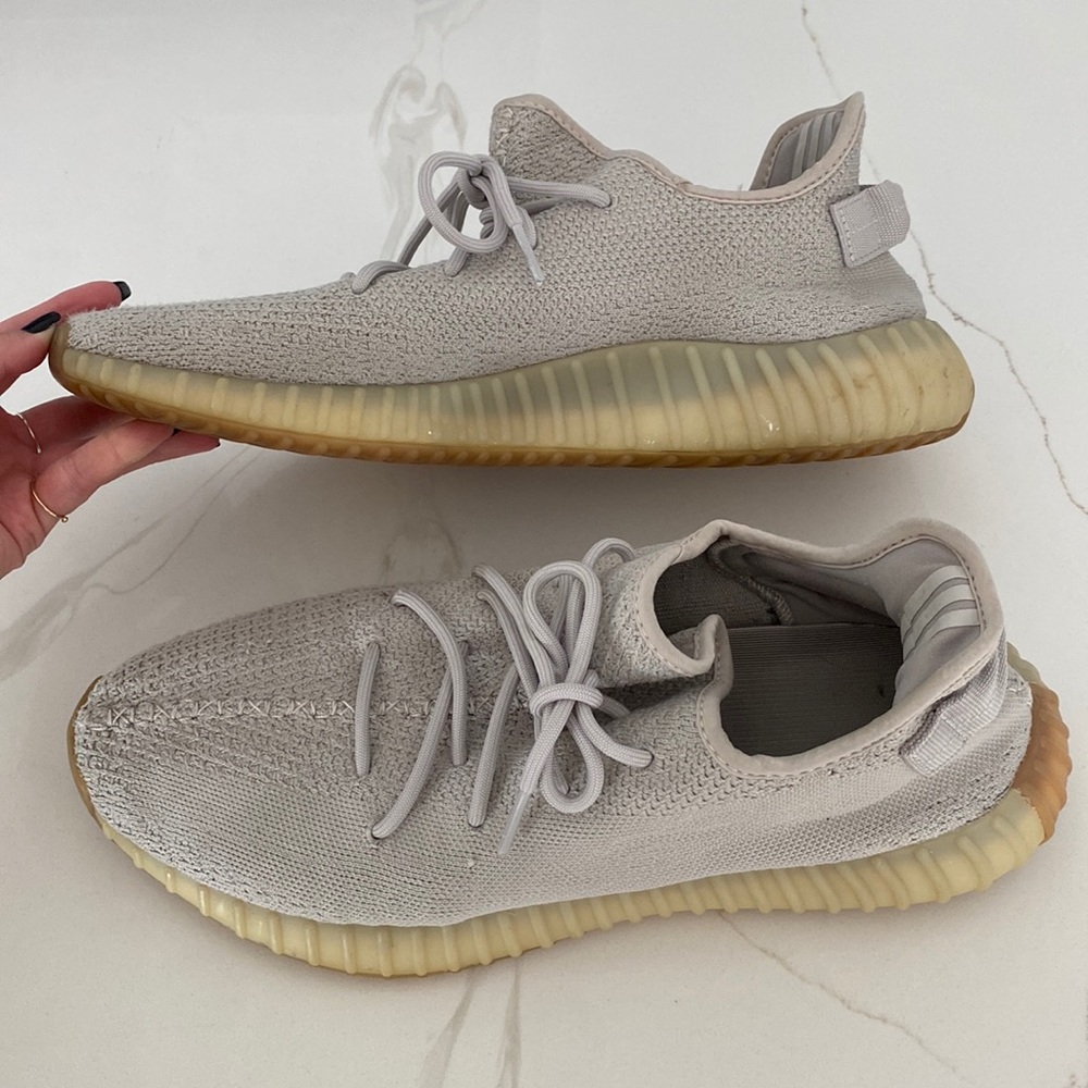 YEEZY BOOST 350 V2 SESAME lightly worn! Size 14